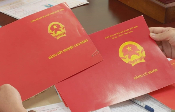 anh-truong-hoc-1024x536-1-768x402-1-1